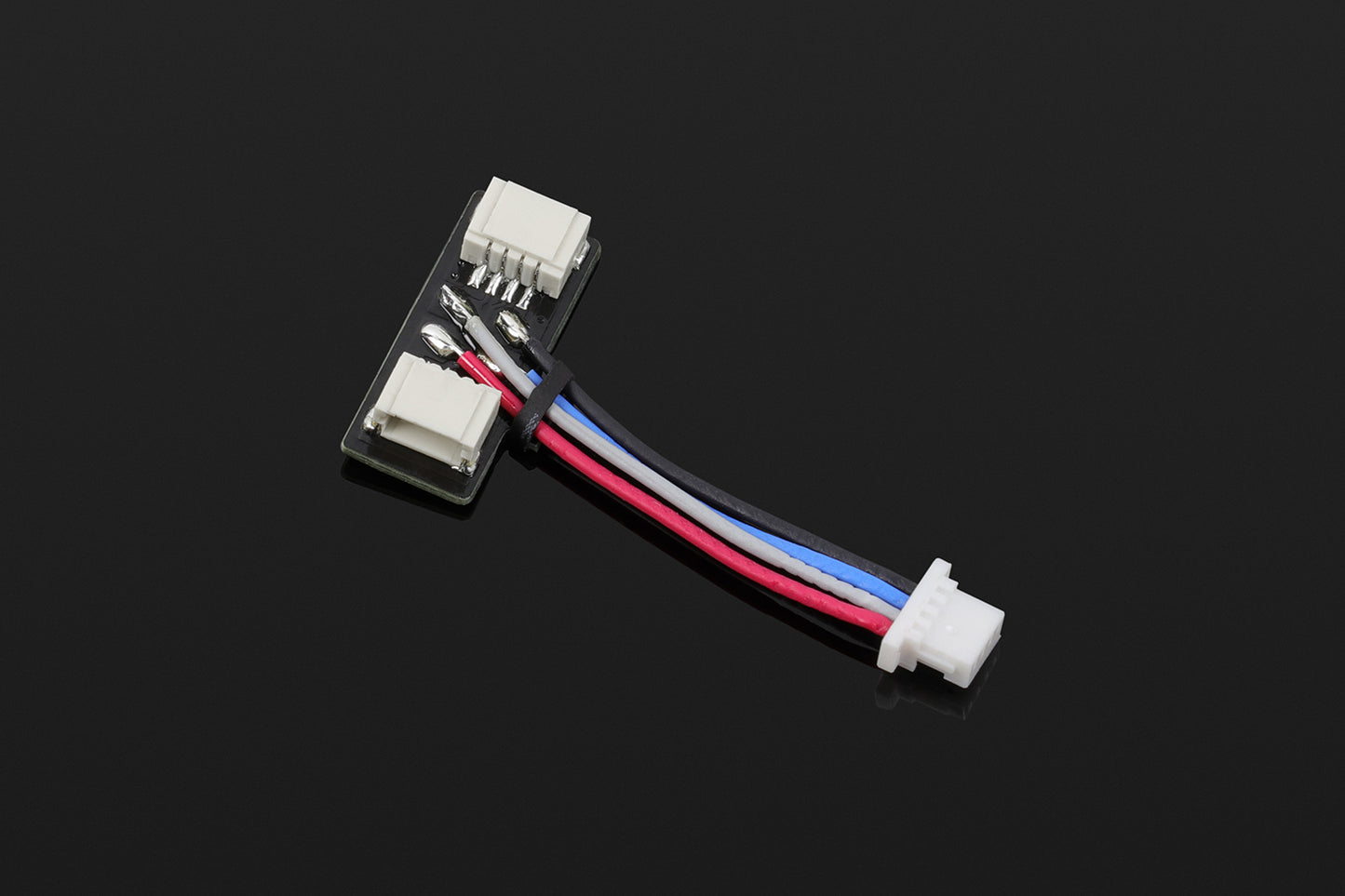 Rozdzielacz do podłączenia wielu akcesoriów (1x zasilanie oraz 2x wielofunkcyjne) do TITANa II Bluetooth®