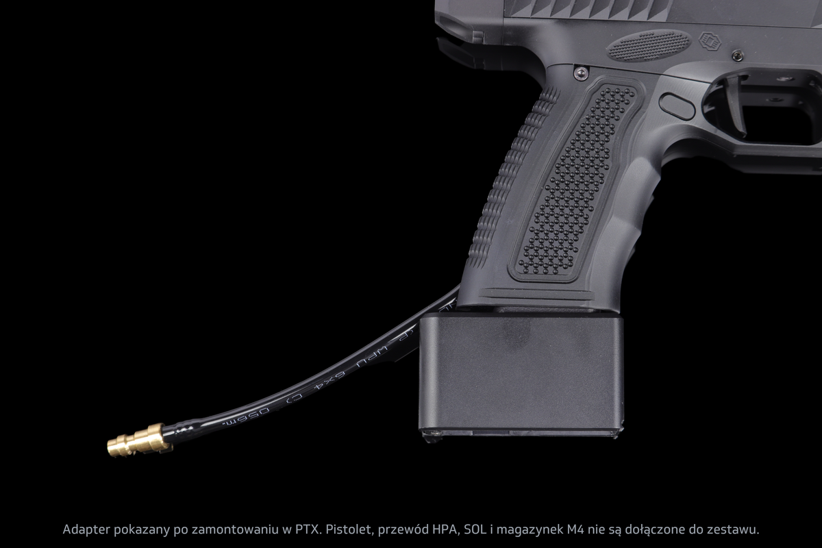 Adapter GATE x AIRTAC M4 zamontowany w GATE PTX — zbliżenie adaptera; pistolet PTX i przewód HPA sprzedawane osobno.